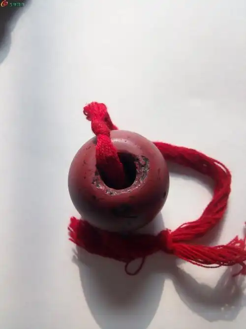 老鸡肝石大琉璃珠