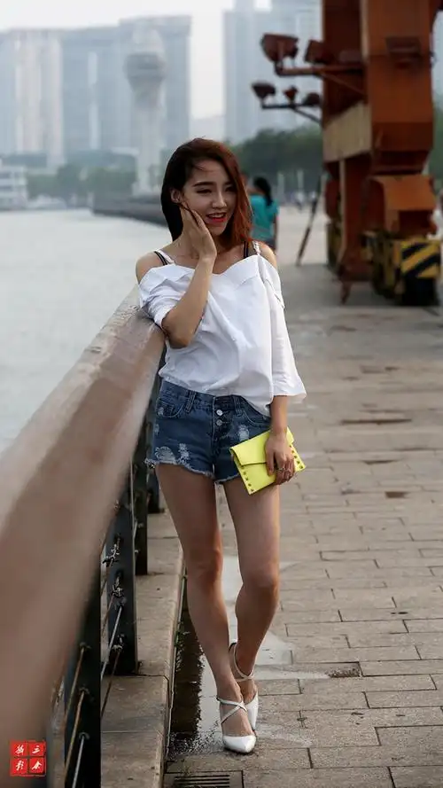 滨江妹子 - 上海摄影站 - 数码摄影网论坛 - 摄影交流论坛