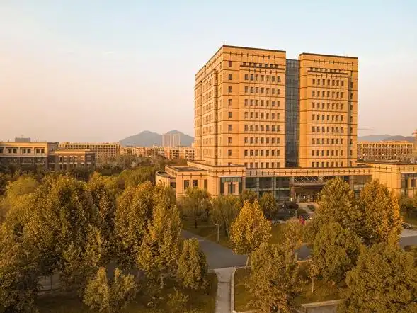 西施眼这么美的暨阳学院你见过吗