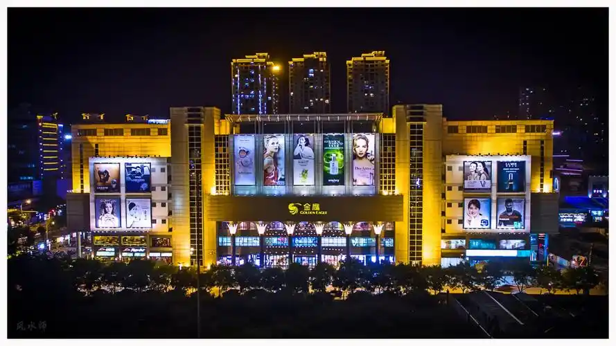 phantom 3 advanced拍摄参数2016-8-9徐州古彭广场金鹰购物中心夜拍