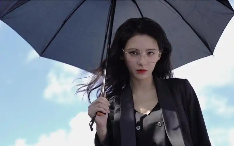 【张予曦】秋天的第一个复古雅痞妆!