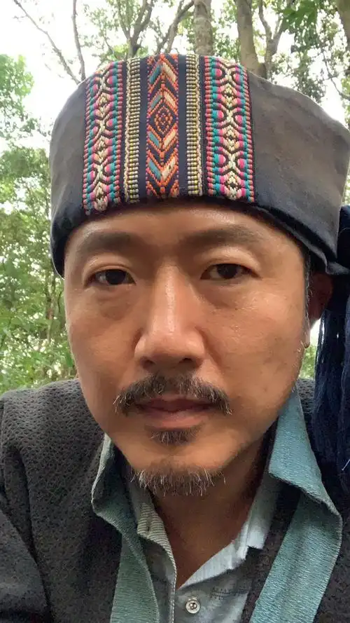 p data-id="gnwh2f8frc">张浩,中国内地男演员.