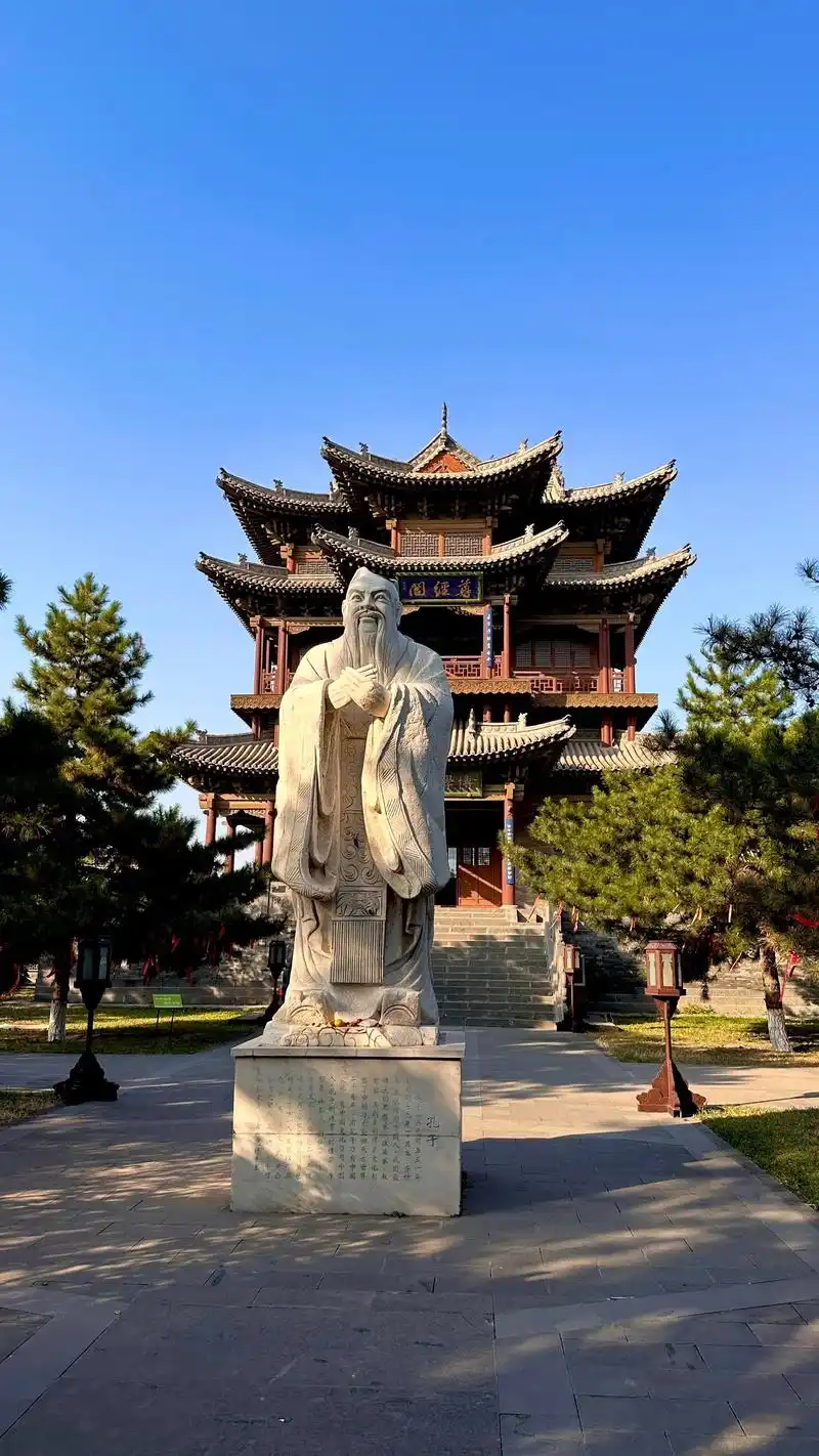 大同府文庙位于山西省大同市老城的东南部,系明朝初期由"云中驿 - 抖