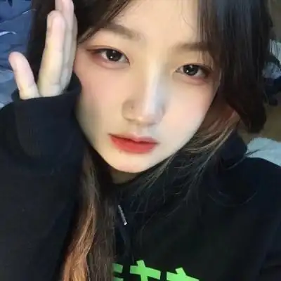 女头近脸像真人图片 高清好看的超纯近脸个性女头_女生头像_美头网