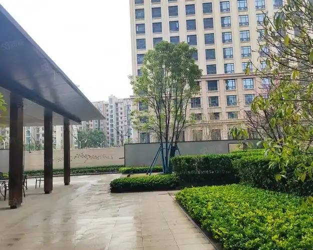 保利大都会尚湖