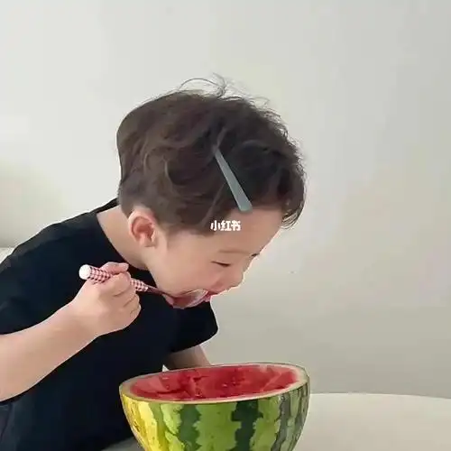 吃西瓜情侣头像