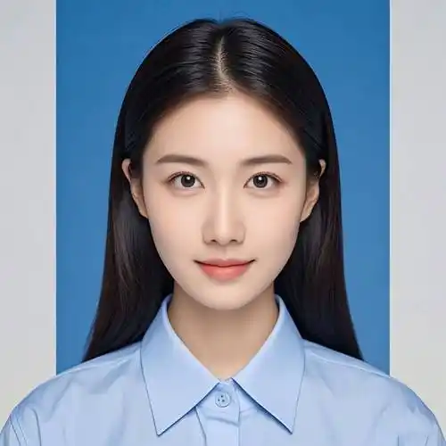 拍摄身份证照片回执时,对衣着有什么要求?