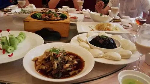 绍兴五星酒店的端午大餐.环境味道都很好.