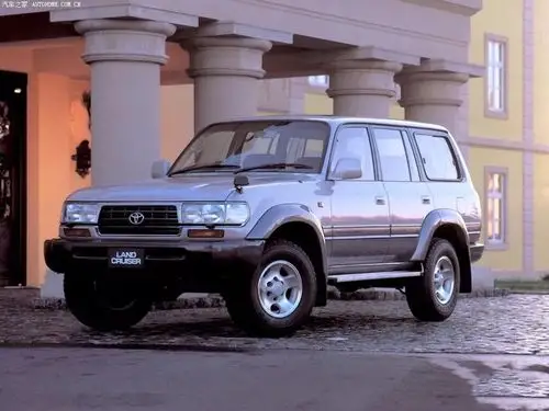 丰田陆地巡洋舰lc80