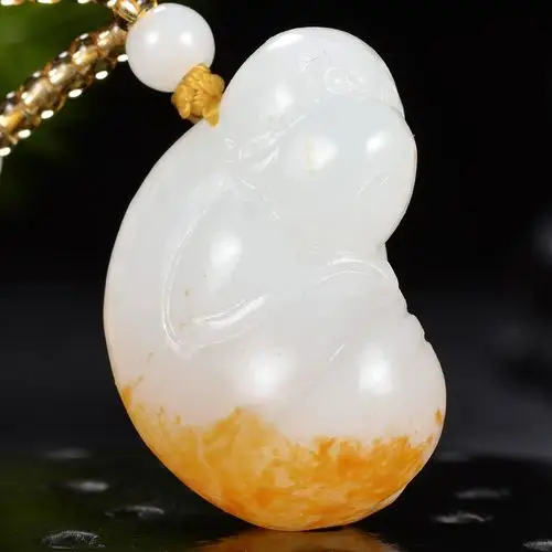 【灵猴献瑞 生肖猴】和田玉苏工精美 挂件 吊坠 16.86克p