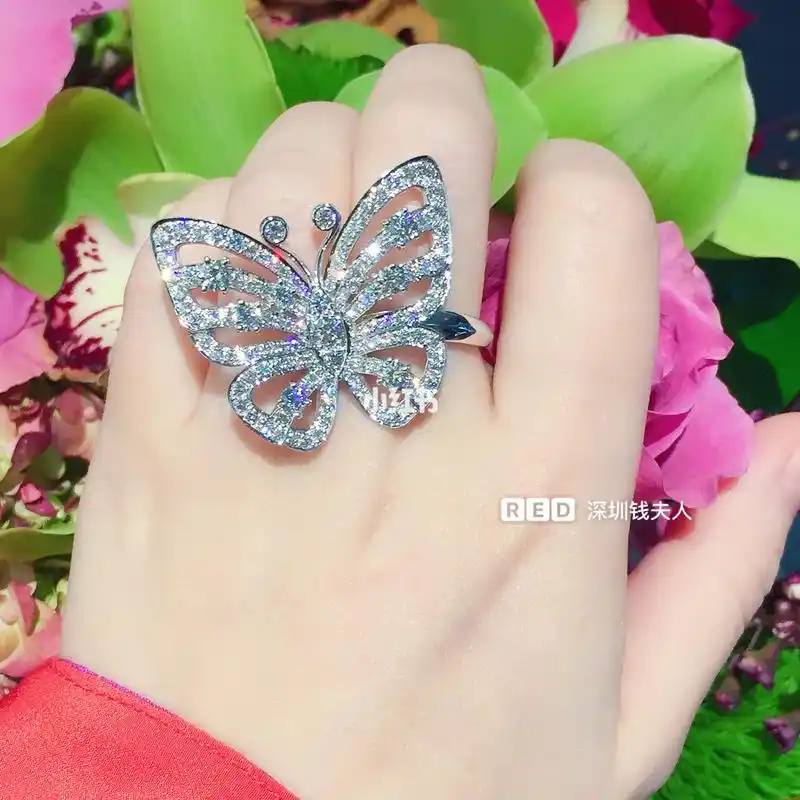 梵克雅宝蝴蝶戒指