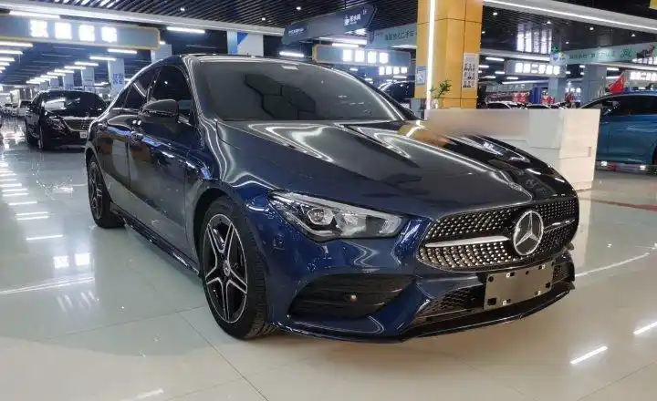 郑州二手奔驰cla 2020 款 cla 200 shooting brake amg line 蓝色