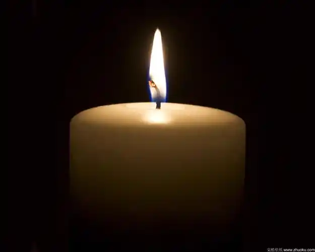 图片名称蜡烛10