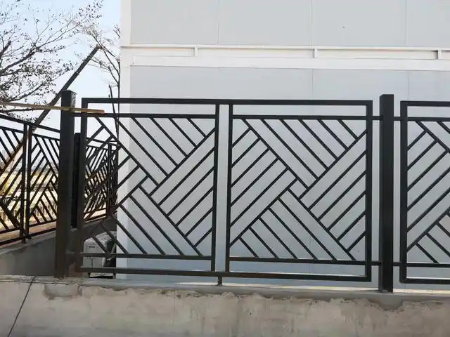 铁艺护栏铁艺围墙栅栏规格铁艺栏杆图片铁艺围栏用途