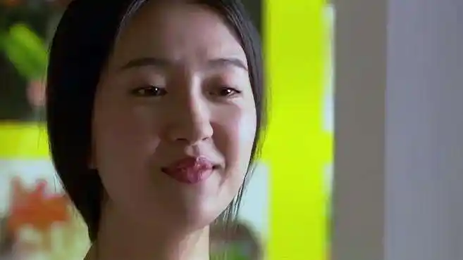 你是我的眼:花儿为众人献唱,众人纷纷鼓掌叫好,太好听了-影视综视频