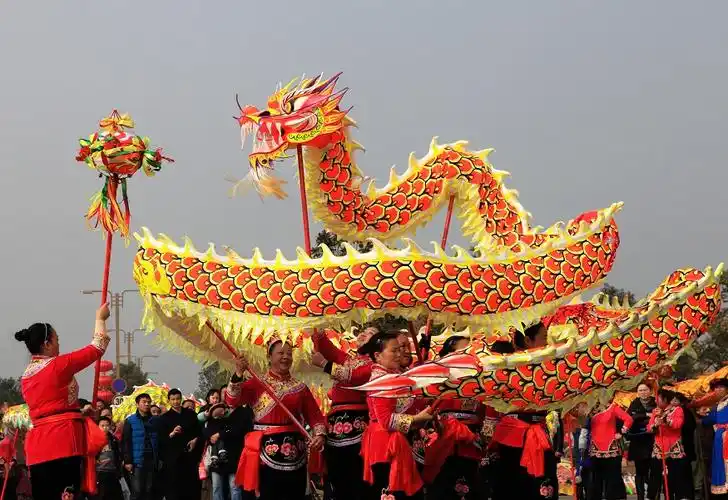 北川,舞龙迎马年