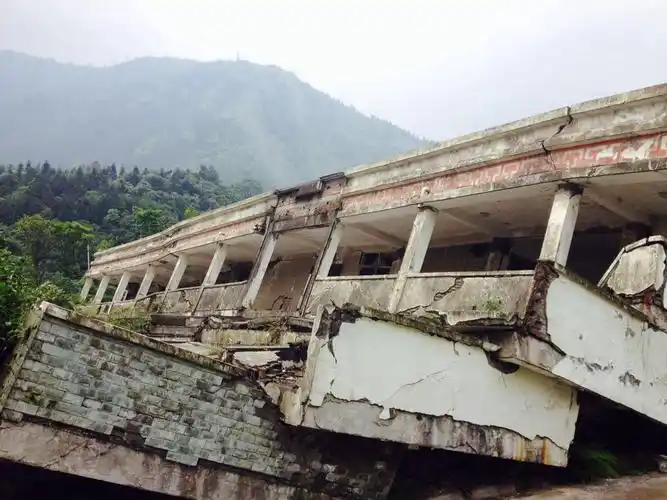 映秀地震遗址