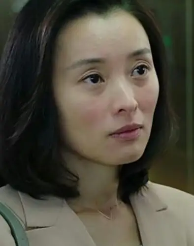 《前半生》剧里凌玲的项链是什么牌子的?