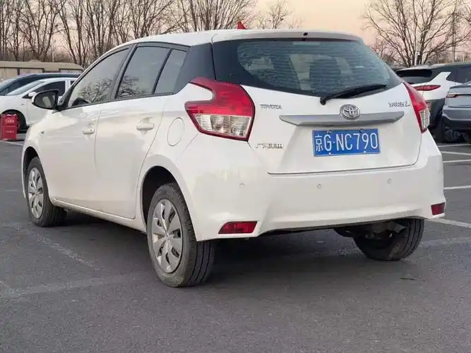 丰田 yaris l 致炫  2015款 1.5g 自动炫动天窗特别版图片