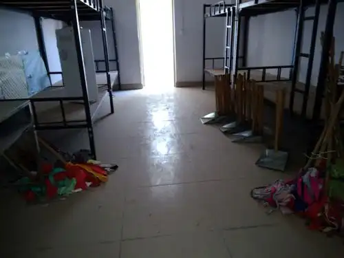 女生宿舍614与410的宿舍情况