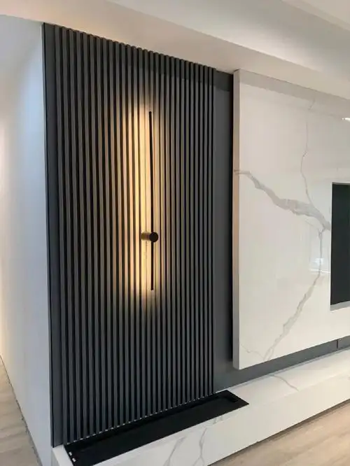 电视背景墙隐形门设计