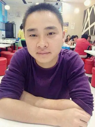 这男的10分可以打5分吗?