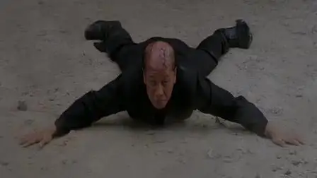 功夫:火云邪神对上星仔,旁边的冷汗是认真的嘛!蛤蟆功上线?