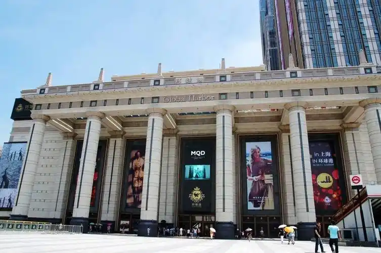 东方新天地,新光天地,金融街购物中心,西单大悦城,燕莎友谊商城,赛特