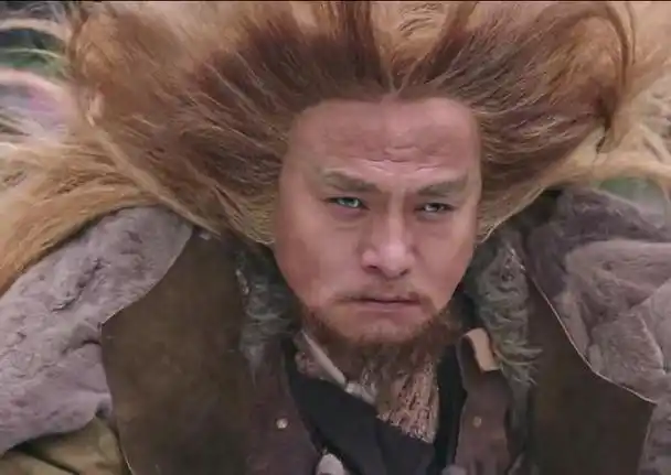 怎样评价金毛狮王(五个版本的金毛狮王)(5)