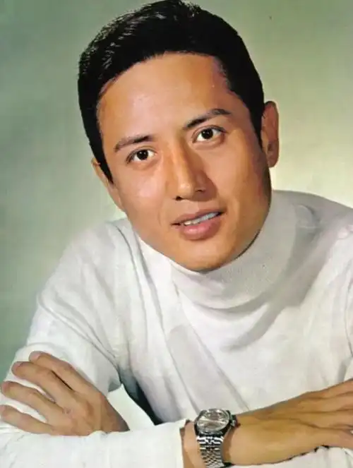 一段虐心的三角恋,初恋31岁早逝,前妻转身成了婶婶,高远心痛吗_网易