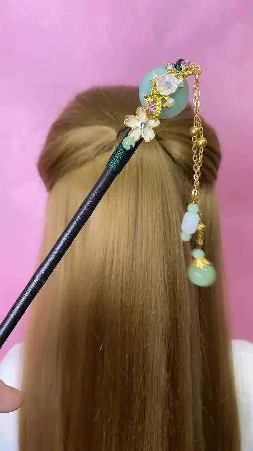 全民最火编发#一根发簪一个古风发型