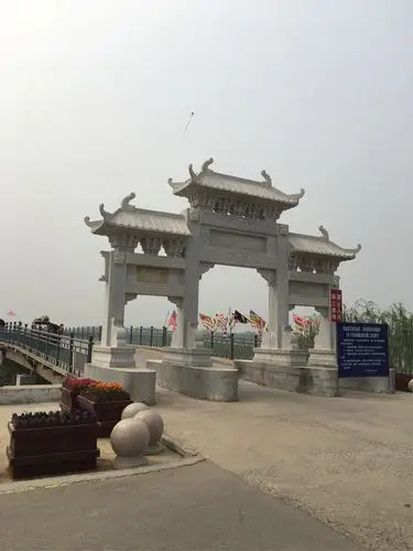 京杭大运河就在古城市中心边上