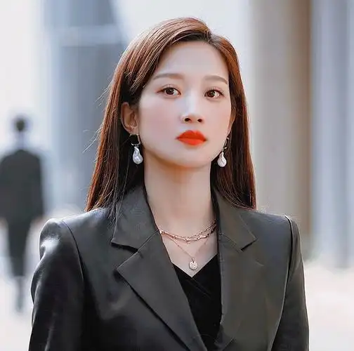 韩国演员安利进来看看可盐可甜的美女姐姐文佳煐吧