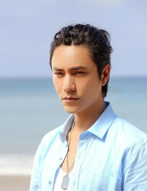 著名演员陈坤最新消息!