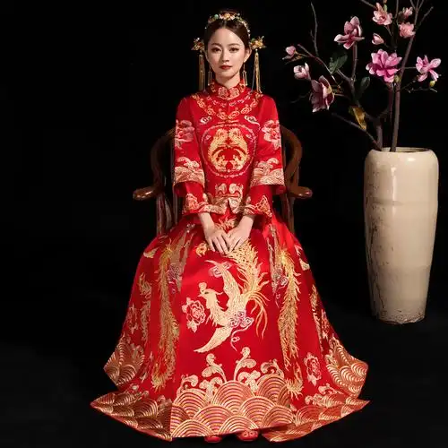 秀禾服新娘2021新款敬酒服礼服女结婚中式婚纱秀和服大码出阁服