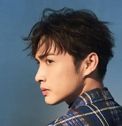 男生刘海短发,短发图片,发型图片