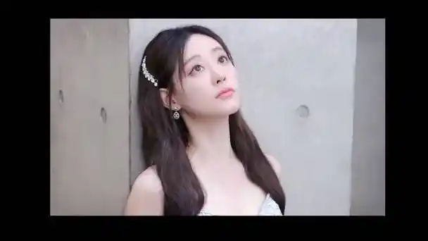 祝绪丹银色美人鱼