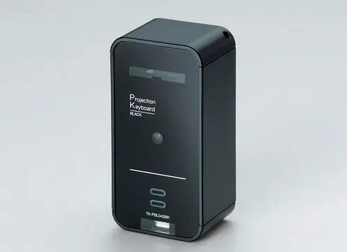 桌面敲击键盘即可将录入信息以无线蓝牙方式传入智能手机等电子产品中