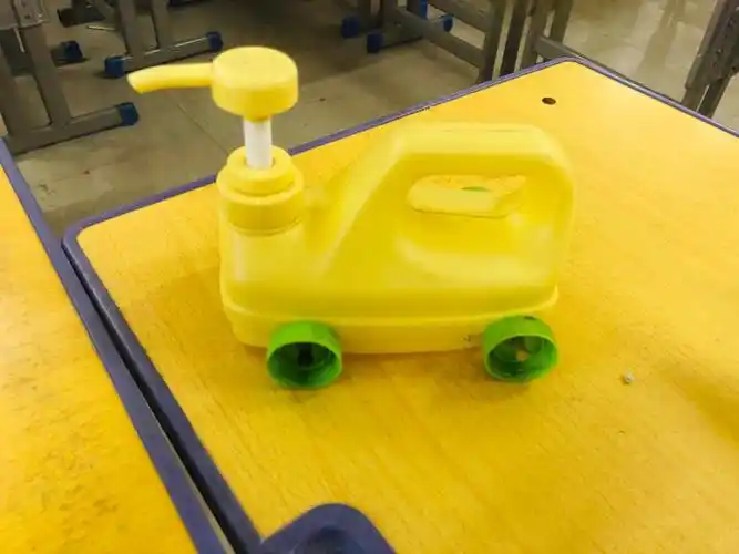 小手拉大手,发明创造进万家 ——道口镇第一完全小学