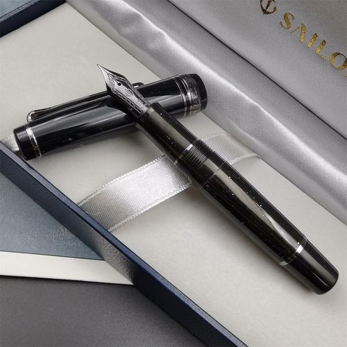 日本写乐sailor仓敷兔子限定备前长船小太刀14k钢笔