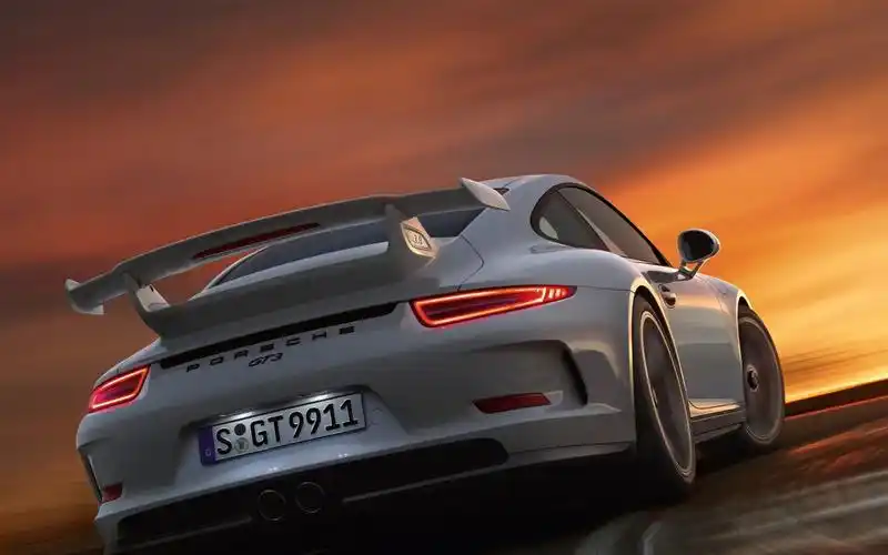 保时捷911经典跑车高清图片桌面壁纸,汽车壁纸,跑车,高清,保时捷,豪车