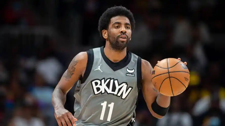 篮网消息欧文直言有压力篮网名宿记分员去世队内伤情更新