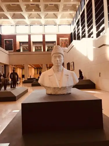 参观中国国家博物馆