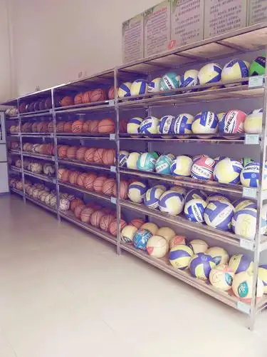 富宁县第二小学体育器材室