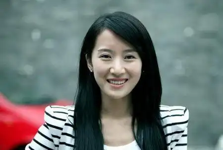 "海藻宋思明"8年后首聚 满满的"蜗居"既视感