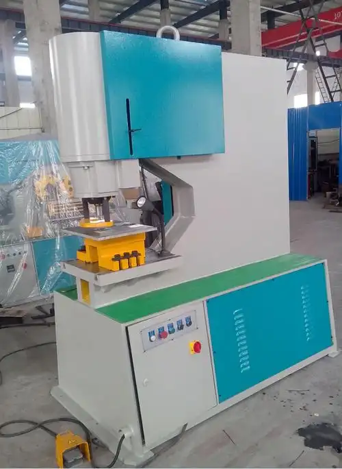 液压单冲机应用液压单冲机用于各种切面形状如:圆钢,方钢,角钢,工字钢