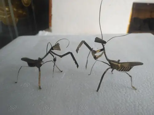 手工铜丝编制螳螂一对 - 工艺品和其它 - 古泉社区
