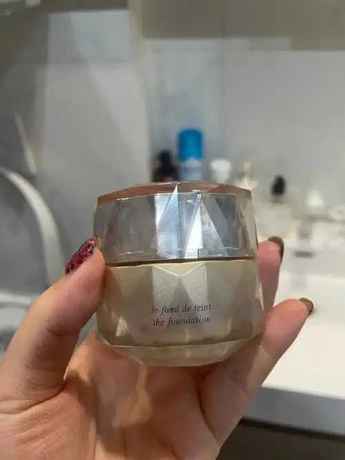 cpb贵妇粉底钻光粉霜混干皮天菜人见人夸