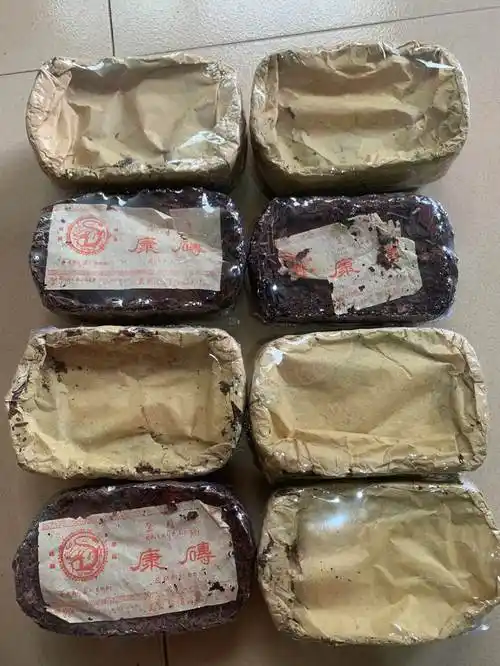 出90年代桐梓茶厂康砖藏茶 药香味足 醇厚 甘甜 非