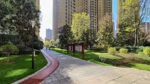 西安万科城三期房价怎么样万科城三期房源户型图小区车位交通地址详情